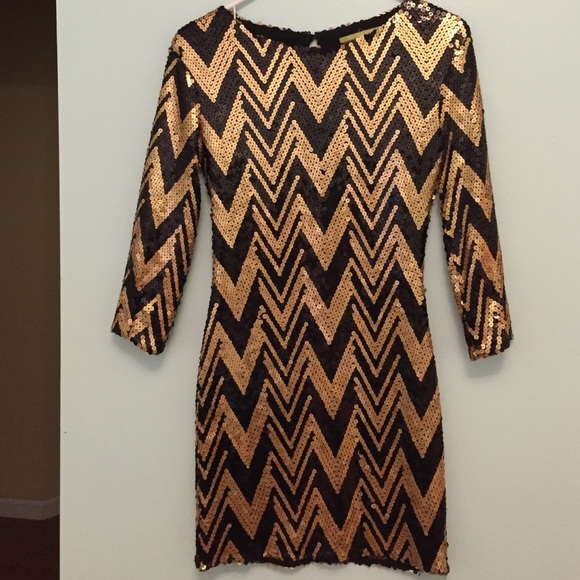 Black and Gold Show Stopper