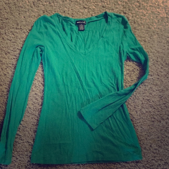 Wet seal v-neck