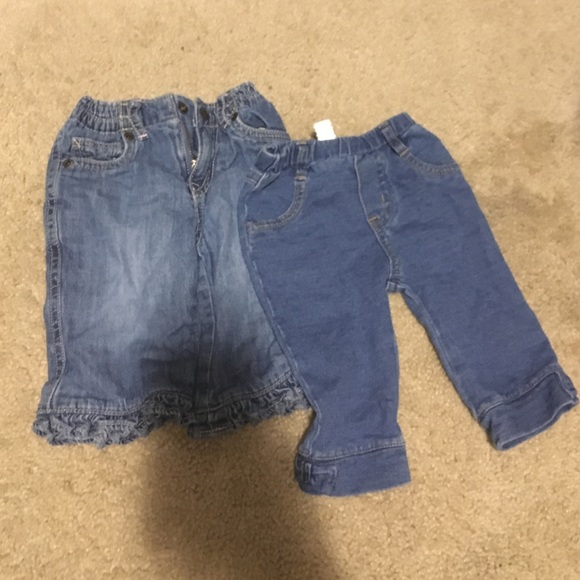 CHildrens place Baby girl jeans. (2)