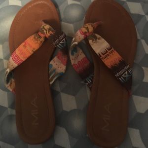 Mia Aztec flip flops!