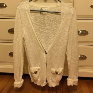 Lightweight, knit American Eagle Cardigan