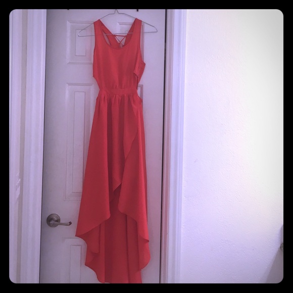 Flirty, Desert rose dress