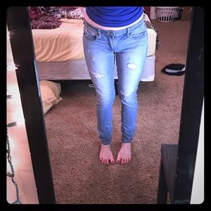 AMERICAN EAGLE light wash denim