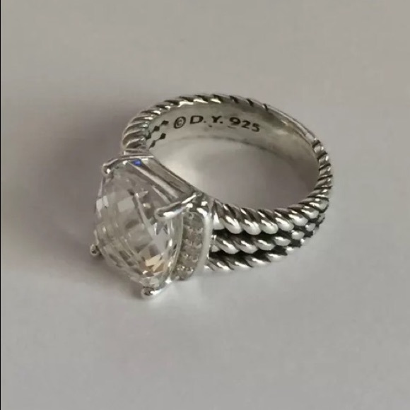 SOLD Authentic David Yurman Petite Wheaton topaz - Picture 2 of 4