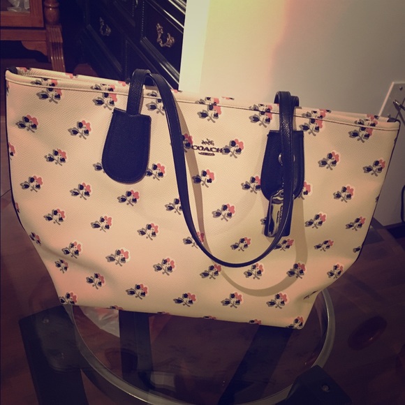 Coach floral tote bag