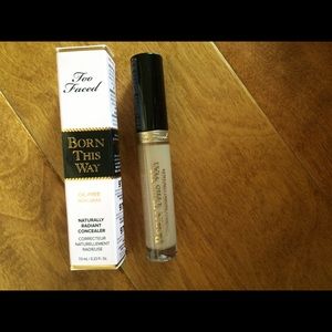 Too Faced Born This Way Concealer in Medium Tan