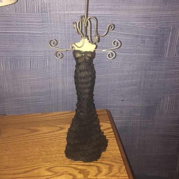 Jewelry holder