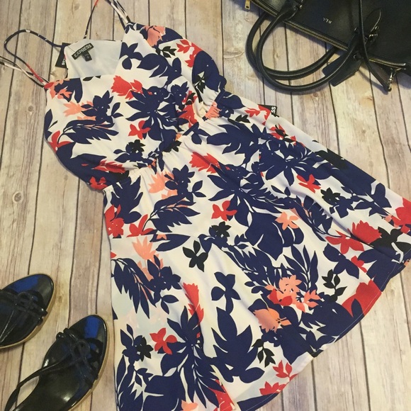 Express Dresses & Skirts - Beautiful Floral V-Neck Sundress!!!