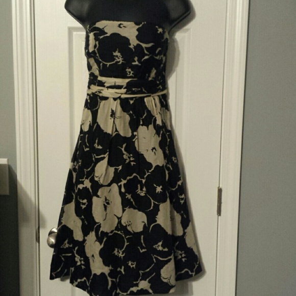 The Limited silk cotton blend floral dress b/w