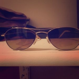 Oliver People sunglasses with case