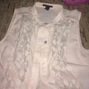 FOREVER 21 SHIRT WITH LACE😍