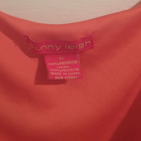 Blouse - Picture 2 of 3