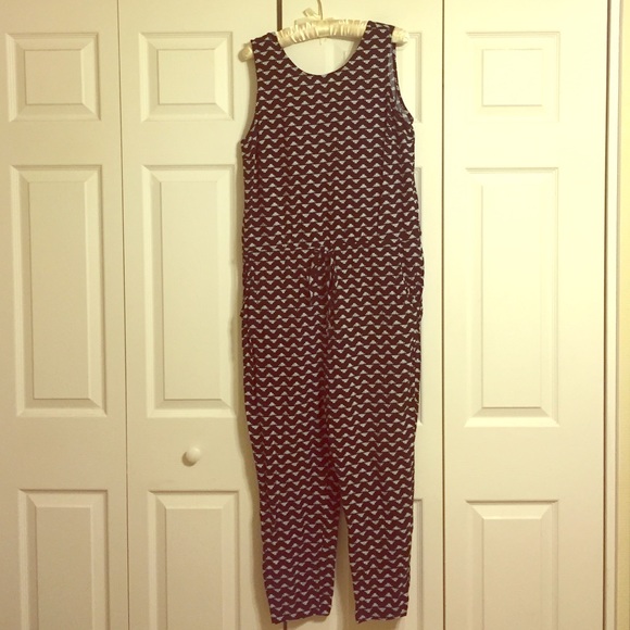 Old Navy Pants - Black & White Patterned Old Navy Jumpsuit