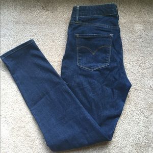 Levi's Dark Wash High Rise Skinny Jeans