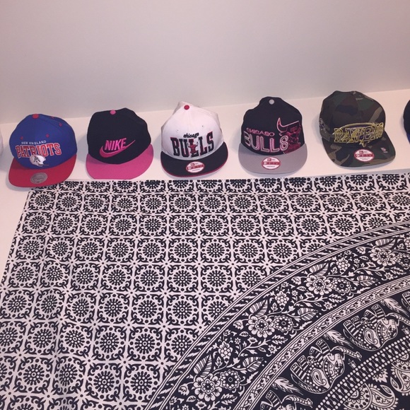 SNAPBACKS!! $10 each