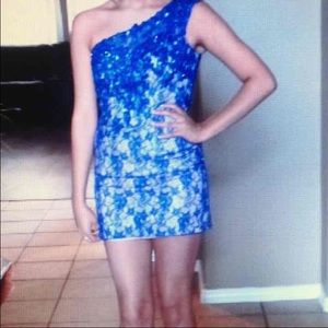 blue lace homecoming dress