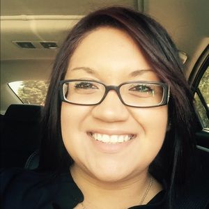 Meet your Posher, Annette