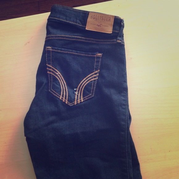 Hollister jeans