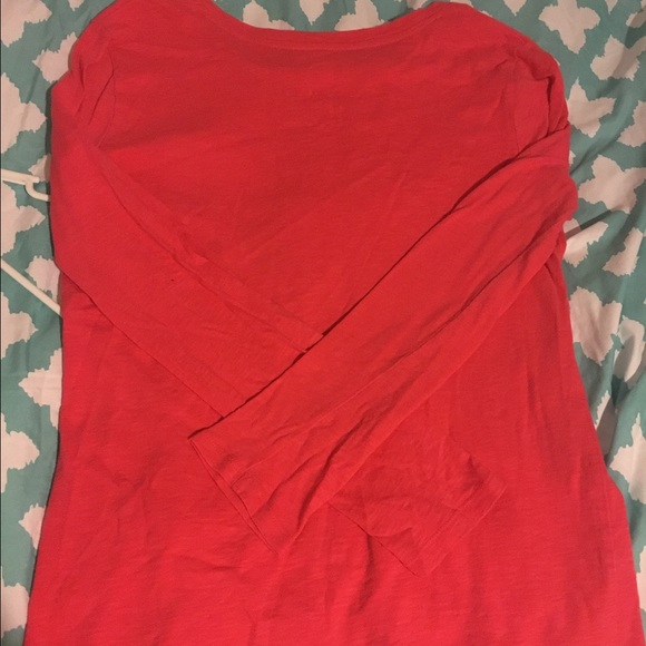 Salmon Gap Long Sleeves Shirt - Picture 2 of 2