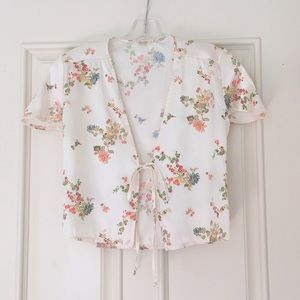 Tie front Brandy Melville Top