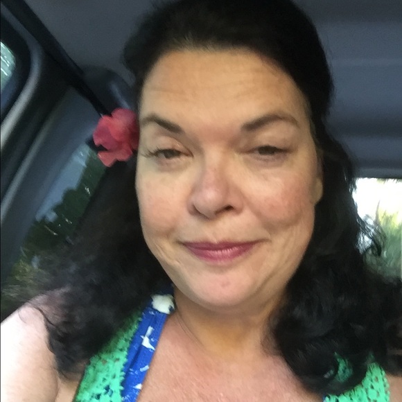 Meet your Posher, Mary - Picture 1 of 1