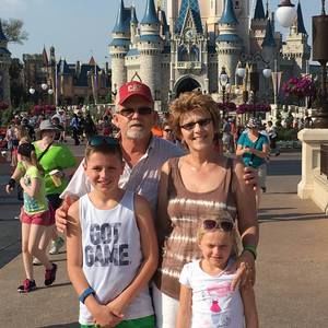 Meet your Posher, Robin