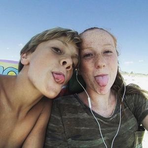 Meet your Posher, Molly