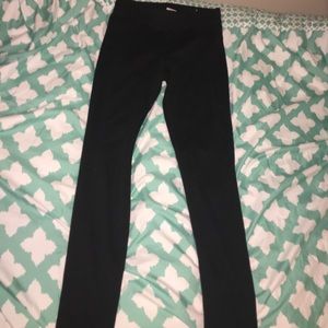 PINK BY VICTORIA'S SECRET LEGGINGS