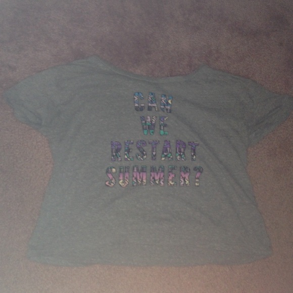 Small Delias crop top