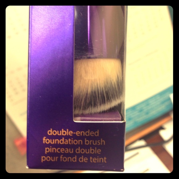 Tarte foundation brush