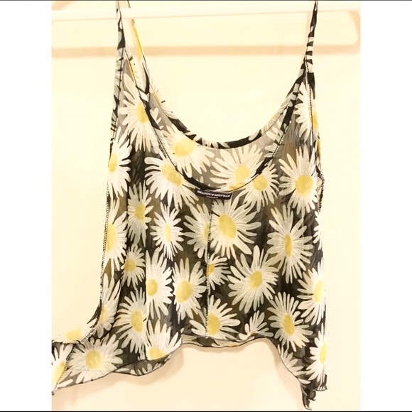 Brandy Melville crop top tank