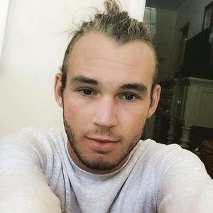 Meet your Posher, Zack