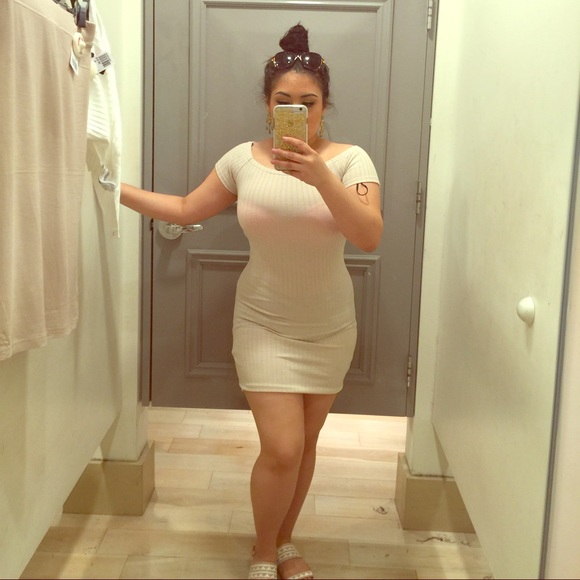 forever 21 ribbed fitted dress 🍑