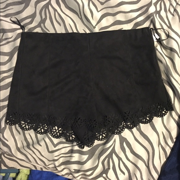 High waist forever 21 shorts