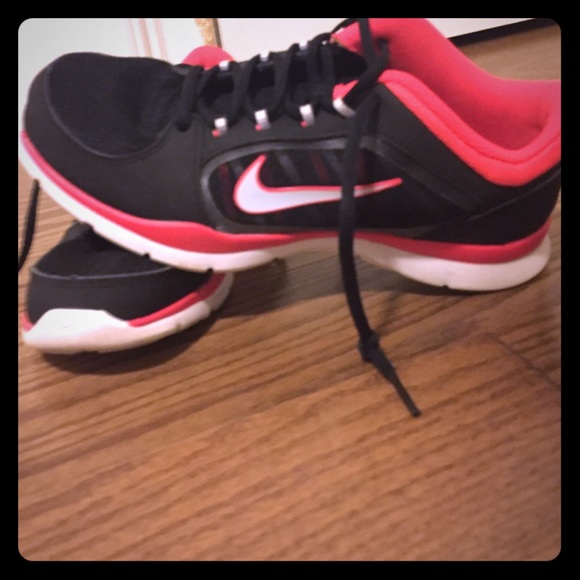 Nike Flex Trainer 4 shoes