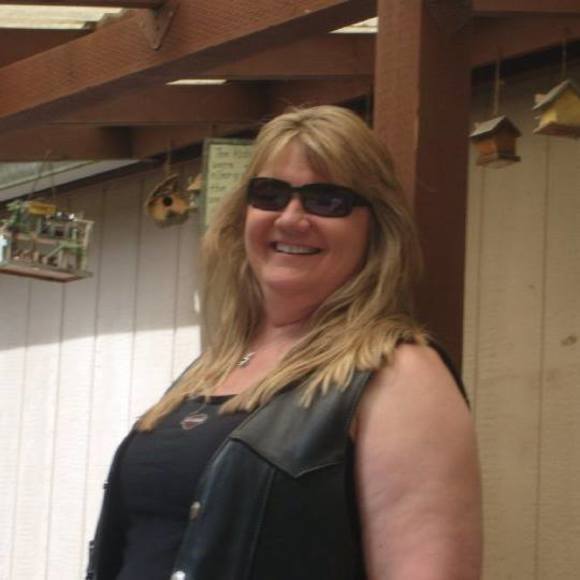 Meet your Posher, Lori - Picture 1 of 1