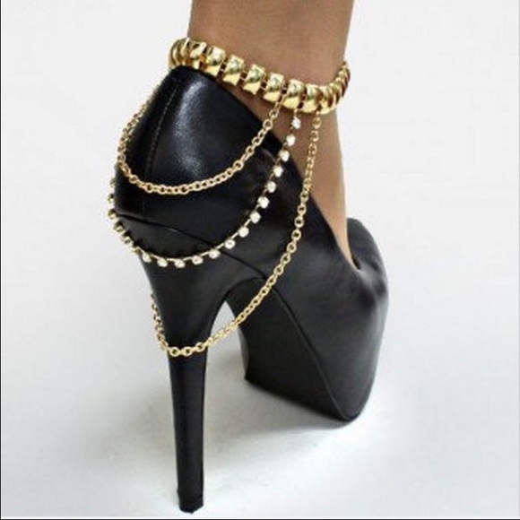 Gorgeous!! LAST ONE!!!! 3 Strand High Heel Anklet - Picture 2 of 2
