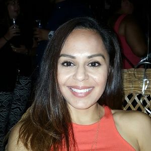 Meet your Posher, Virginia