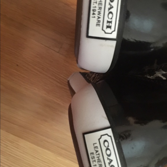 Black and white coach sneakers size 7 1/2 - Picture 2 of 4