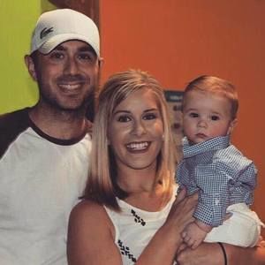 Meet your Posher, Carly