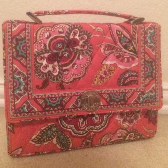 Bought it for a trip cosmetic bag but didn't go. - Picture 1 of 4