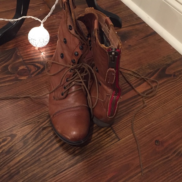 Steve Madden combat boots