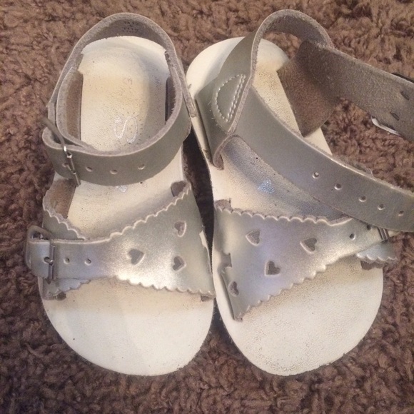 Toddler sweetheart sandals