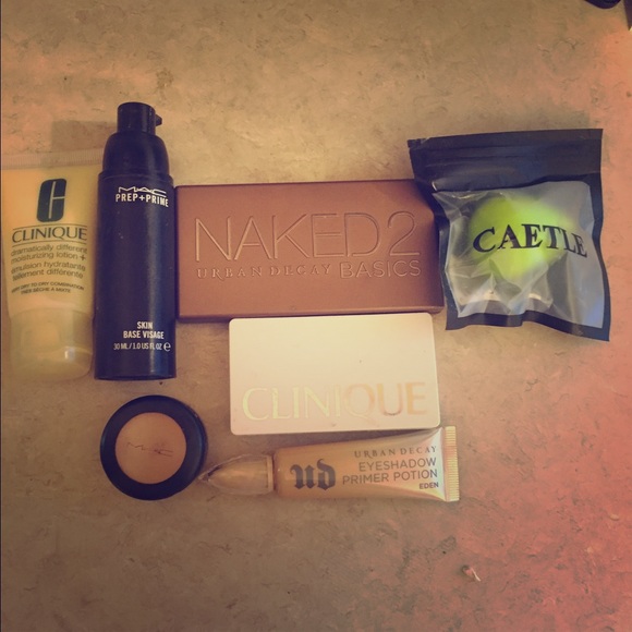 Naked 2, mac, and Clinique! Make up!