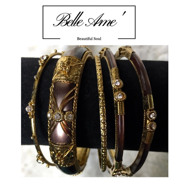 💕New set of Spring Street braclets❤️😘