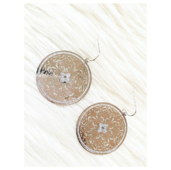 Silver Filigree Earrings - Picture 2 of 4