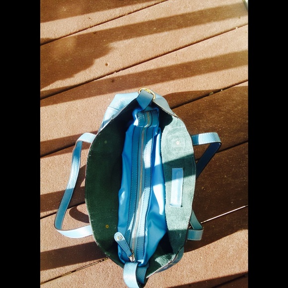 ROWALLAN of Scotland Leather handbag with pouch - Picture 2 of 4