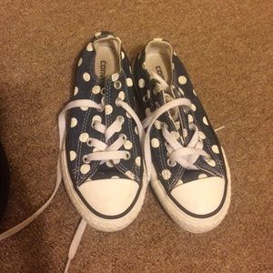 Kid converse