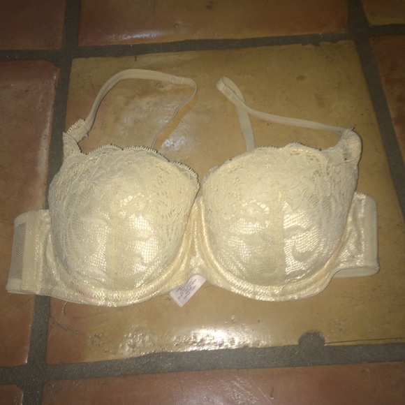 Nude lace push up bra