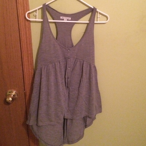 grey tank